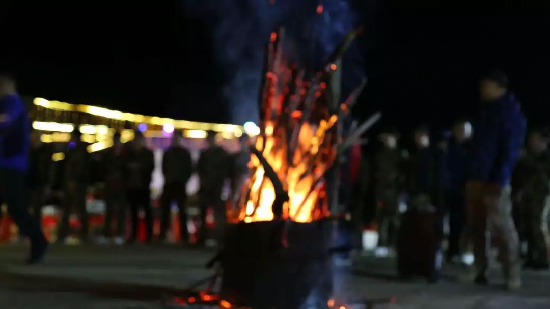 clip_image036.jpg 說明: https://mmbiz.qpic.cn/mmbiz_jpg/JdHquDdPGESAbQF7h9y4BdqvEIOvEpLfSdH7HoBE3sKVAK0FB4jnWQS65a4MNSSdwLt20zJEz8Haxw6gFTbCwQ/640?wx_fmt=jpeg