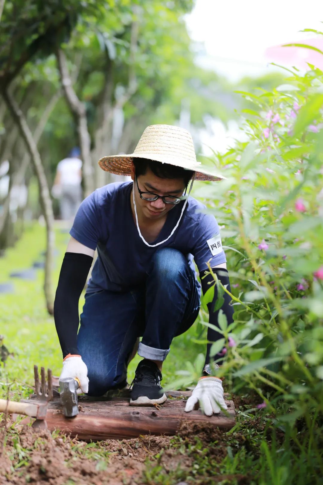 clip_image015.jpg 說明: https://mmbiz.qpic.cn/mmbiz_jpg/JdHquDdPGESuqBYTALibdwp2ftRK5t9XGWyH8WXY6nW20qfDPw5m8v322Ht5Jw2f2zdb8SZ42AicgMI0sSPic2iaeA/640?wx_fmt=jpeg