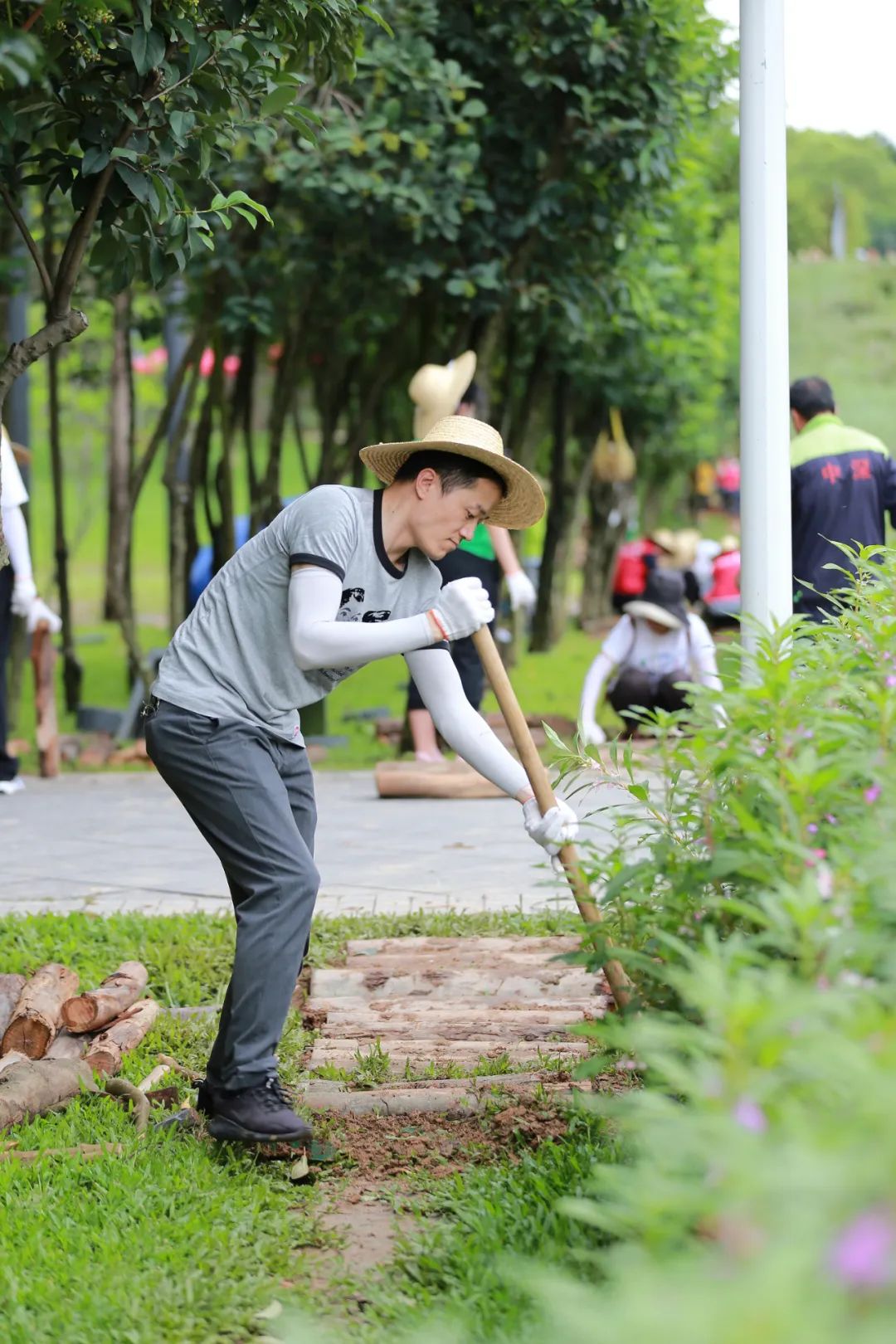 clip_image010.jpg 說明: https://mmbiz.qpic.cn/mmbiz_jpg/JdHquDdPGESuqBYTALibdwp2ftRK5t9XGmFEzo0jNTgChSHNwzeo5W6rxokkmb2vcBgAibSQTzpM8kkYRwJBKmYw/640?wx_fmt=jpeg